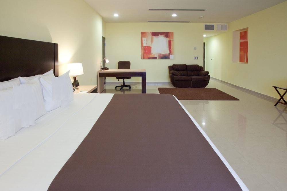 Hipico Inn Hotel Poza Rica Exterior photo